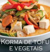 Korma de tofu e vegetais