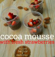 Cocoa mousse with fresh strawberries